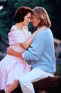 Кадр Добро пожаловать домой, Рокси Кармайкл