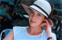 Кадр Прощай, Эммануэль