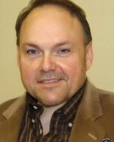 Чак Хэлли фото