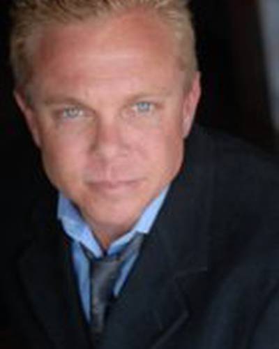 Корки Пиджон фото