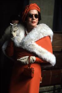 Кадр Золотая молодежь