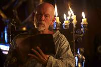 Кадр Череп и кости