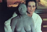 Кадр Одна женщина или две