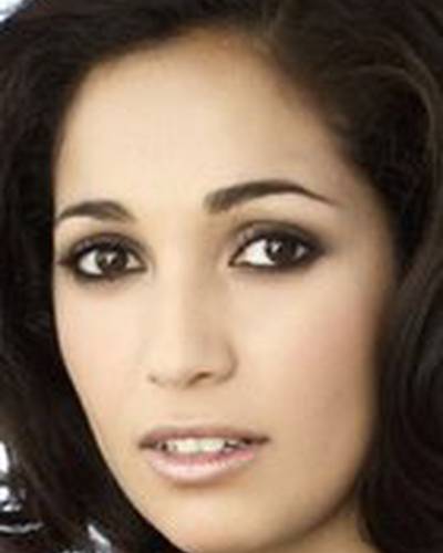 Nabiha Akkari фото