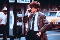 Кадр Яркие огни, большой город