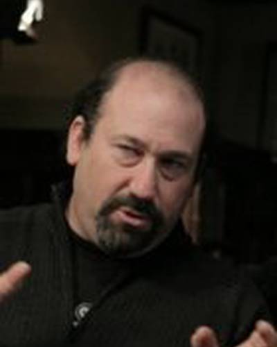 Дэниэл Адамс фото