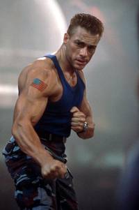 Кадр Уличный боец