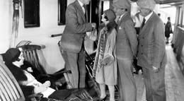 Кадр из фильма "Ritzy" - 2