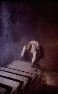 Кадр Вдали от дома