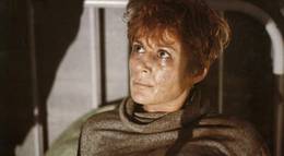 Кадр из фильма "Разбитые зеркала" - 2