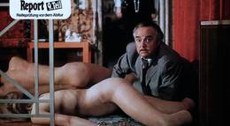 Кадр из фильма "Доклад о школьницах 9: Жизненный экзамен перед выпускными" - 2