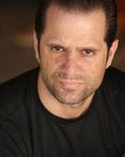 Кен Костаназа фото