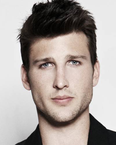 Паркер Янг фото