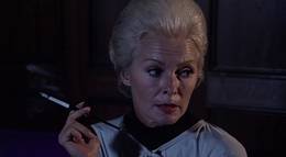 Кадр из фильма "Коломбо: Забытая леди" - 2