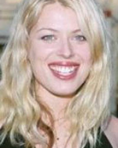 Аманда Де Кадене фото