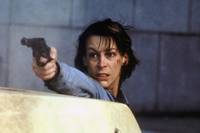 Кадр Голубая сталь