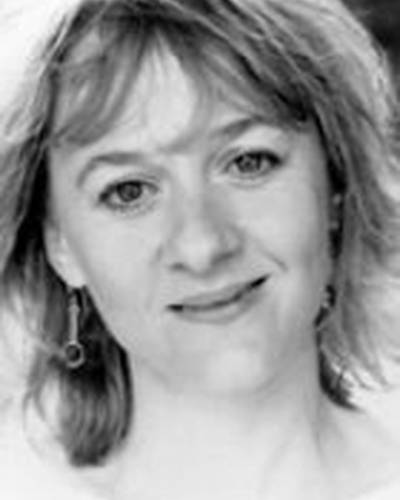 Ниам Кьюсак фото