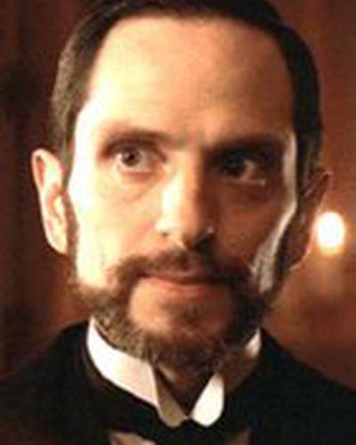 Артур Холден фото