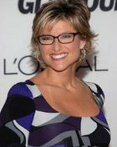 Эшли Бенфилд фото