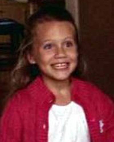 Оливия Виккери фото