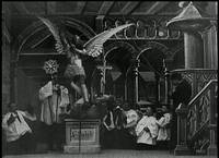 Кадр Дьявол в монастыре