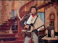 Кадр Амар,  Акбар, Антони