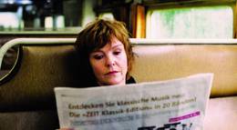 Кадр из фильма "Дай мне руку" - 2