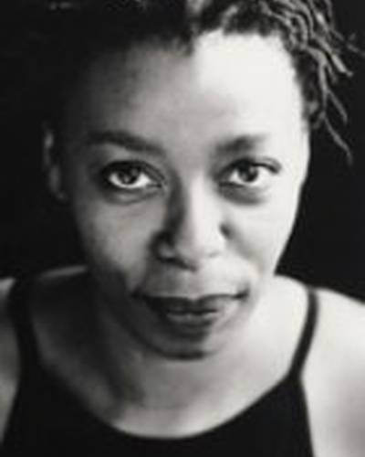 Нома Думезвени фото