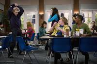 Кадр Дайте Санни шанс