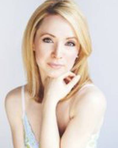 Линдсэй Лион фото