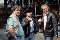 Кадр Отбросы общества