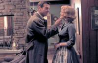 Кадр Вдали от рая