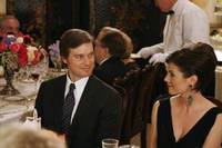 Кадр Грязные мокрые деньги