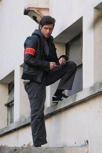 Кадр Жюли Леско