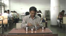 Кадр из фильма "Ланчбокс" - 2