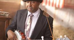 Кадр из фильма "Мешок с костями" - 2