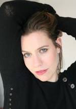 Мари-Виктуар Дебре фото