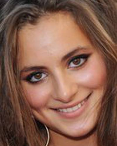 Лили Эткинсон фото