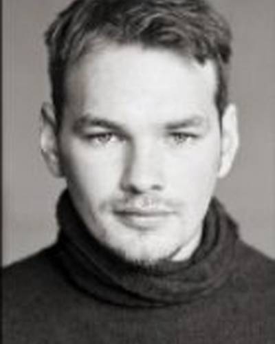 Коннор Миллс фото