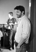 Кэспиан Тредуэлл-Оуэн фото