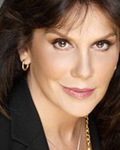 Ребекка Джонс фото