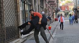 Кадр из фильма "Реджеп Иведик 2" - 2