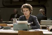 Кадр Ханна Арендт