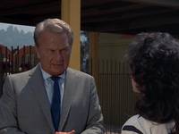 Кадр Коломбо: Мертвый груз