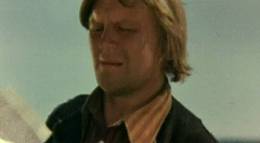 Кадр из фильма "Запасной аэродром" - 1