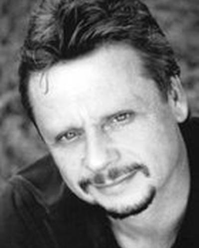 Тим Бьюкэнэн фото