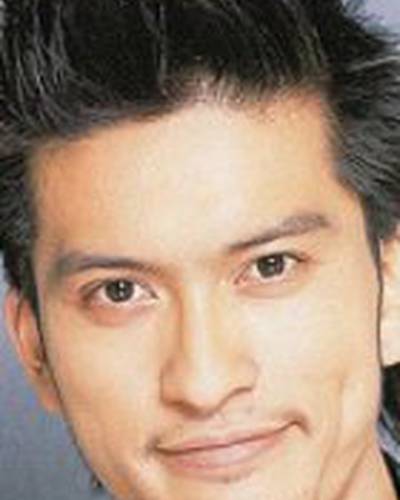 Томоя Нагасе фото