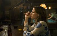 Кадр Ничто, кроме призраков