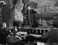 Кадр Champagne Charlie