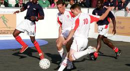 Кадр из фильма "Abseits" - 2